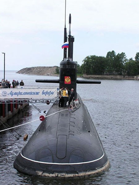 Tàu ngầm diesel lớp Lada do Nga chế tạo